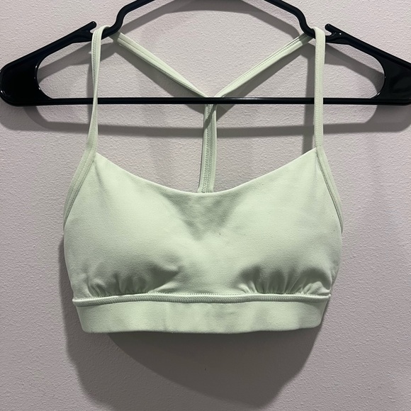 lululemon athletica Other - Lululemon Sz 2 Flow Y Bra